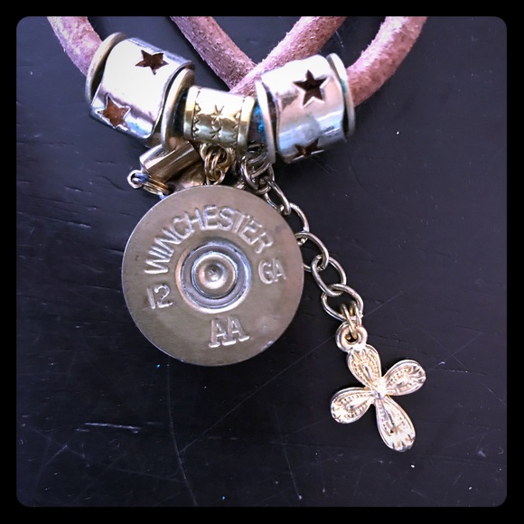 Shotgun shell necklace. - Picture 1 of 3